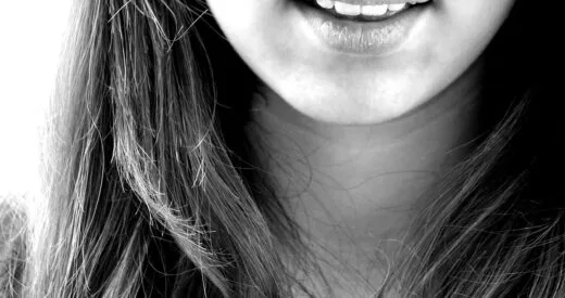 One in four of us is dealing with bad breath. Make sure your dental health is in good shape by following these tips from Dental Care Ireland.