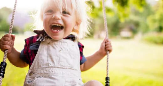 With summer here and children off school, it’s the perfect opportunity to bring them to the children dentist whether for their first visit or a check-up.
