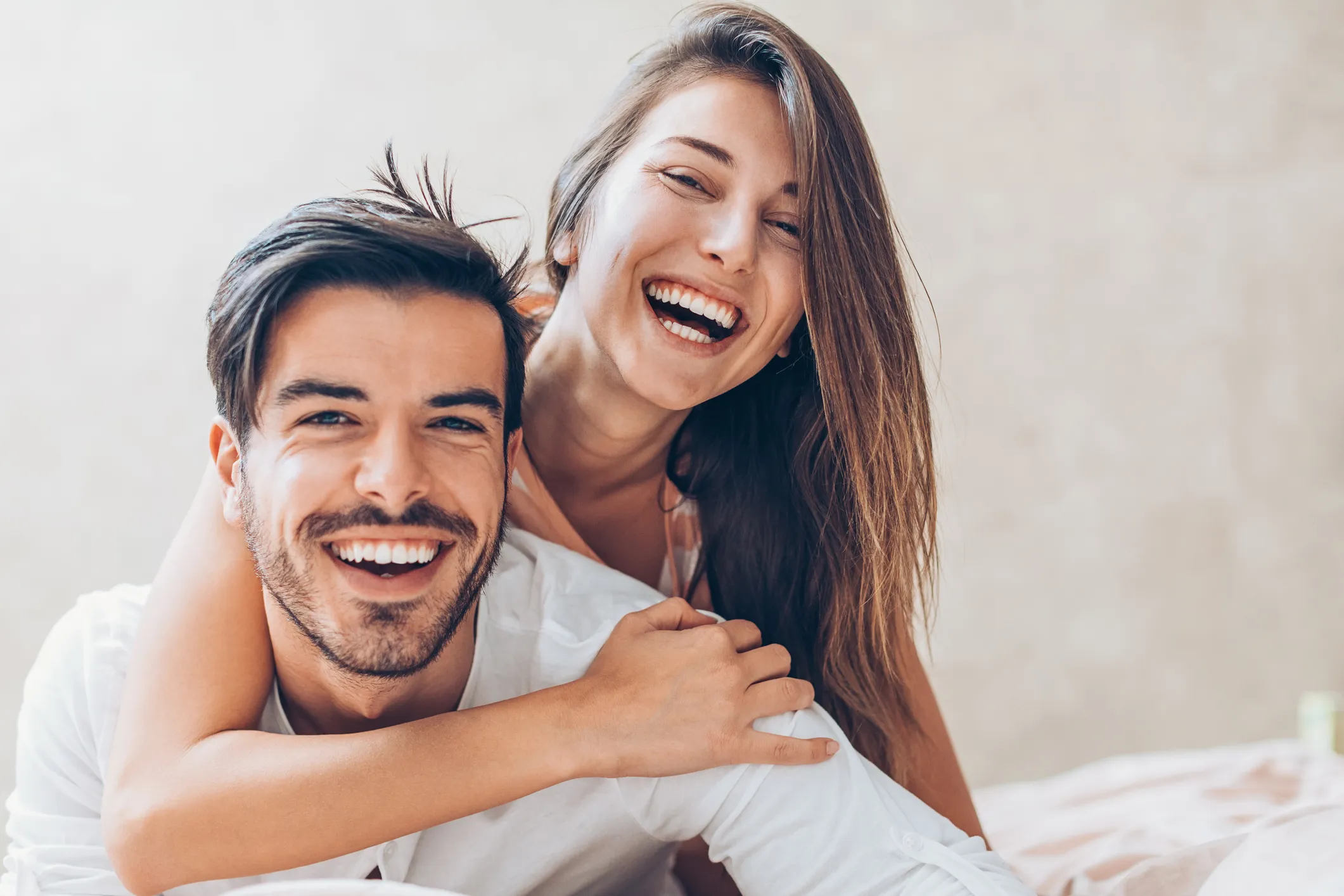 Dental veneers are an efficient and cost-effective way of covering up blemishes on your teeth to leave you with a bright, white smile